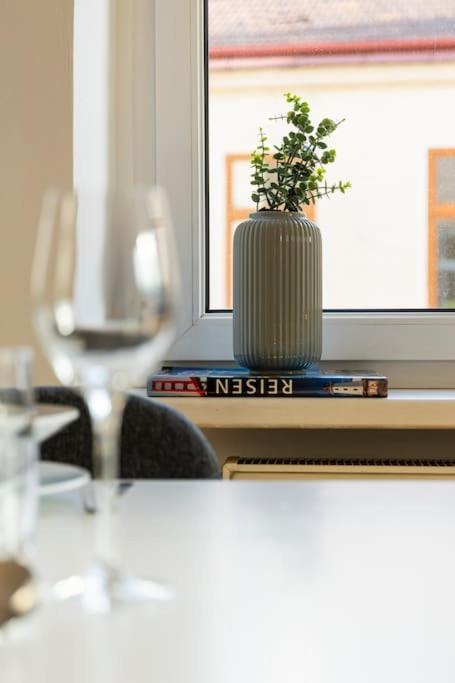 Savoir-Vivre In Unserer Zentralen Balkonwohnung Vienne Extérieur photo